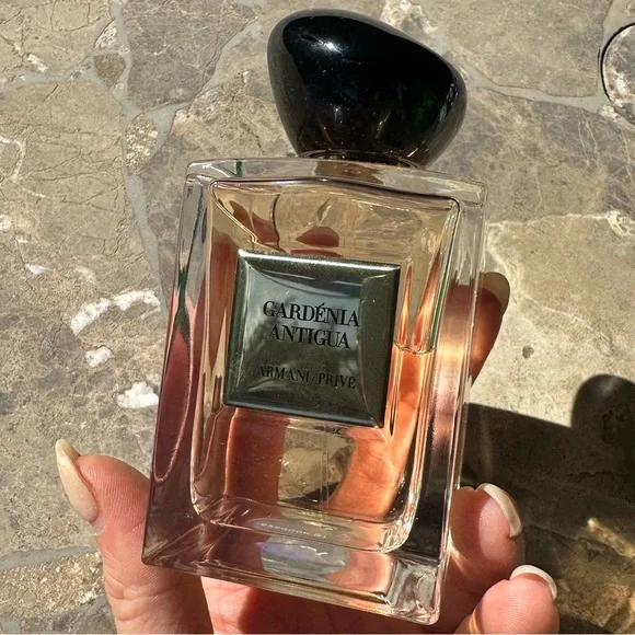 ARMANI Gardénia Antigua Eau de Toilette - Picture 2 of 5